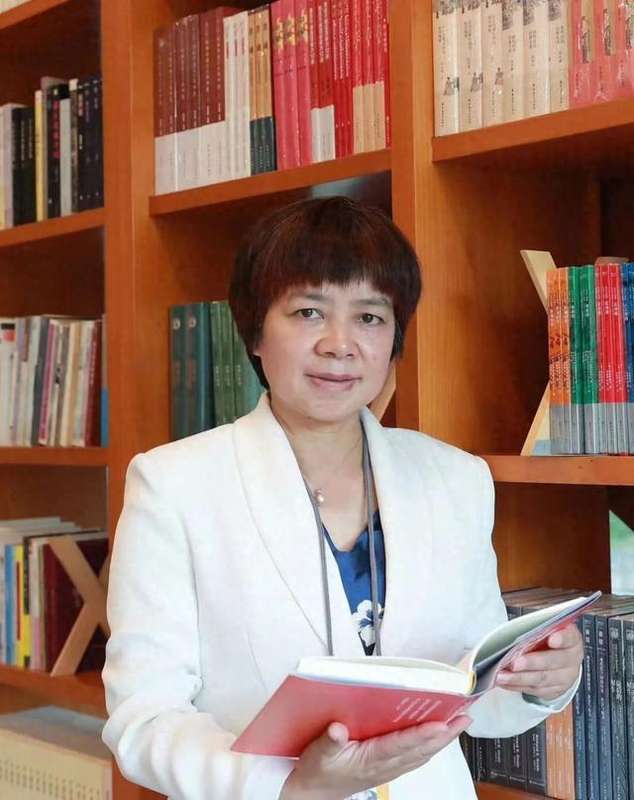 全国人大代表贾文勤的金融建议直击科创痛点;投贷联动需建标准化桥梁,并购基金分类监管待探索,高收益债专属路径应加快构建。 股票财经