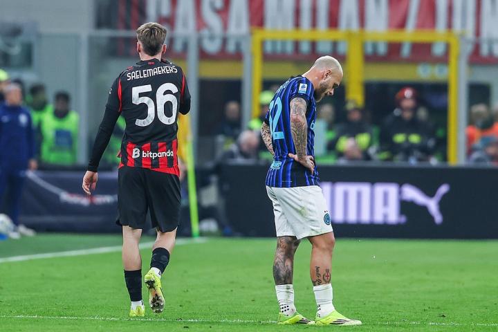  米兰德比罚单尘埃落定；AC米兰三项违规累积受罚，国米副总监言论不当遭惩处。 体育新闻