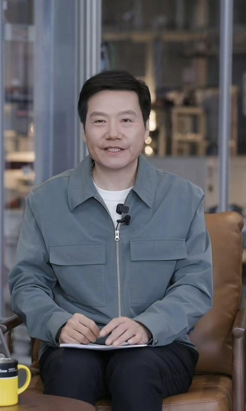 小米汽车安全升级再深化；雷军直播详解新一代SU7机械开门设计。