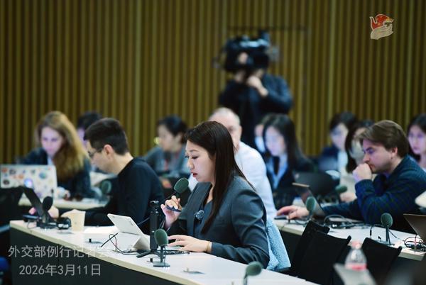  外交部例行记者会聚焦中东紧张局势与历史正义问题 新闻