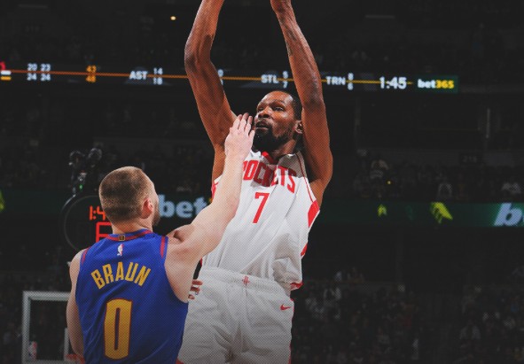 火箭客场遭遇重创;全队三分手感冰冷;惨败掘金大比分。 体育新闻