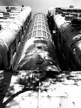  流动性环境向好叠加政策支撑；港股价值板块蓄势待发，长城新基金聚焦资源红利主线。 股票财经