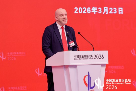 格罗方德首席执行官蒂姆·布林,在中国发展高层论坛2026年年会上分享见解:半导体制造高度自动化时代,人类角色如何演进。 IT技术 格罗方德首席执行官蒂姆·布林,在中国发展高层论坛2026年年会上分享见解:半导体制造高度自动化时代,人类角色如何演进。 IT技术