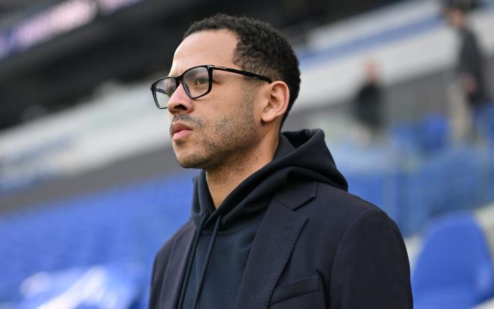  每日邮报透露切尔西立场；罗塞尼尔帅位暂稳；唯有极端情况方可能引发变动。 体育新闻