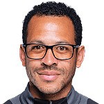  每日邮报透露切尔西立场；罗塞尼尔帅位暂稳；唯有极端情况方可能引发变动。 体育新闻