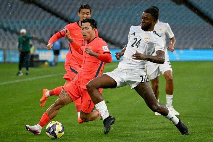  赛场数据深度解构：中国男足的战术执行力与效率博弈 体育新闻