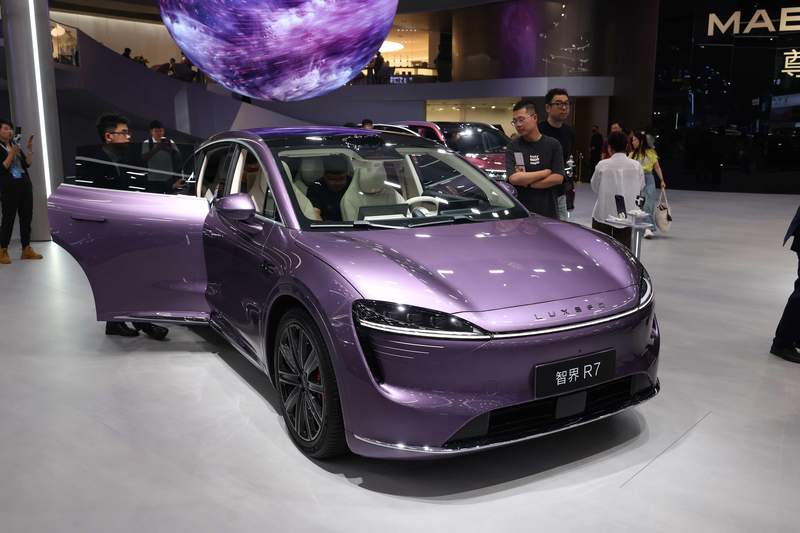 豪华MPV市场无需更多平庸者:智界V9的技术破局与降维打击 IT技术