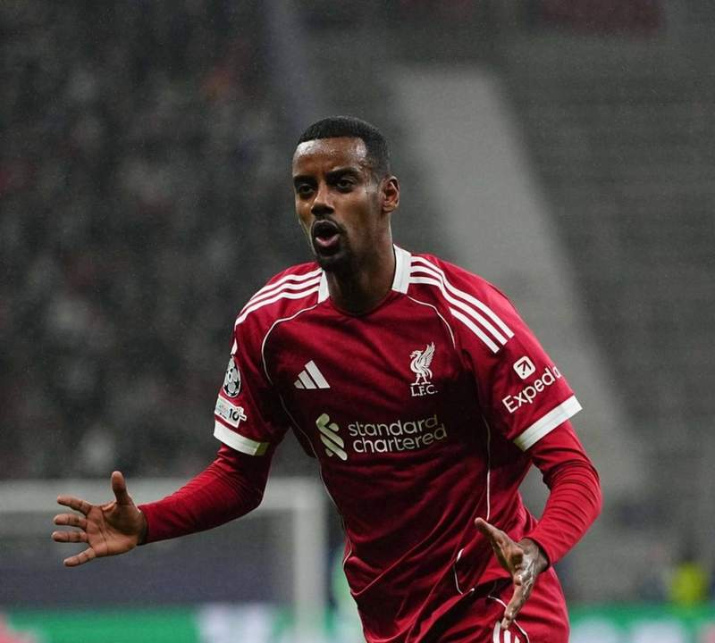 迷茫与期待:伊萨克伤愈复出后的战术抉择 体育新闻