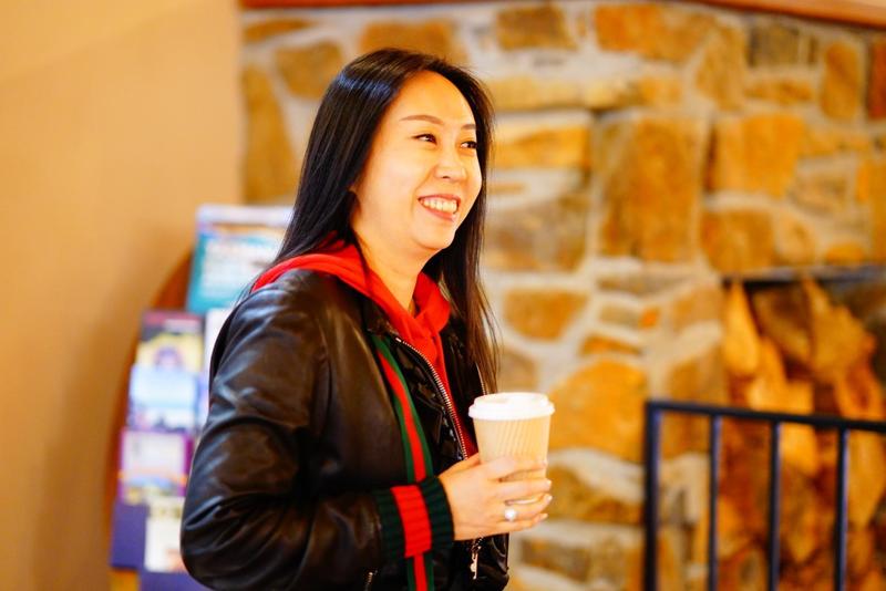 外卖补贴战并非行业福音：嘉和一品创始人刘京京揭示餐饮生态恶化根源