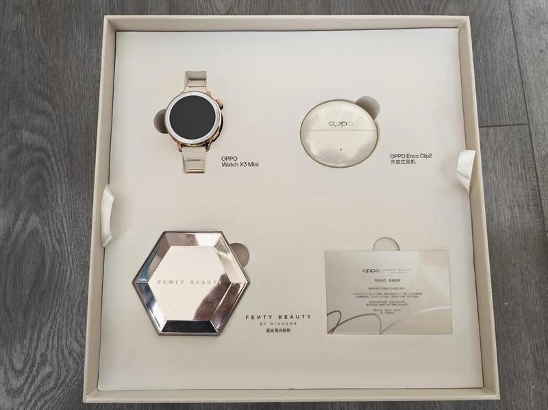  当精密工艺遇见鎏金美学：OPPO「双金」礼盒技术拆解与设计哲学 手机评测