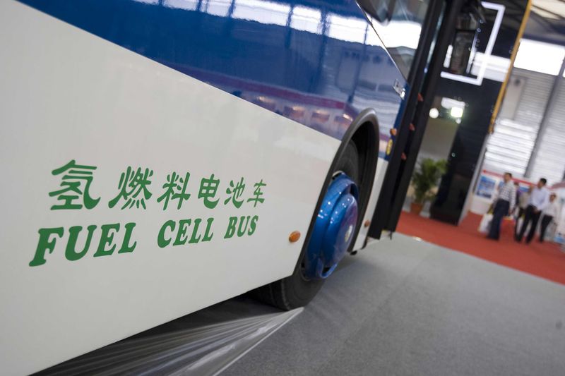  当电网遇上“全能助手”：你家用的每一度电，正在被AI悄悄接管 新闻